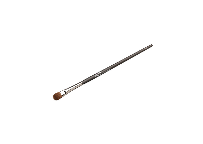 Oval Shadow Brush 320 MUD