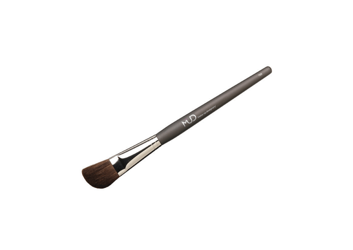 Angle Contour Brush 700 MUD