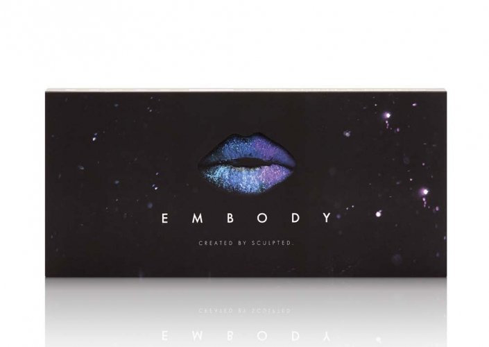 Embody created by sculpted, perma blend luxe donkere en koele lippen te neutraliseren