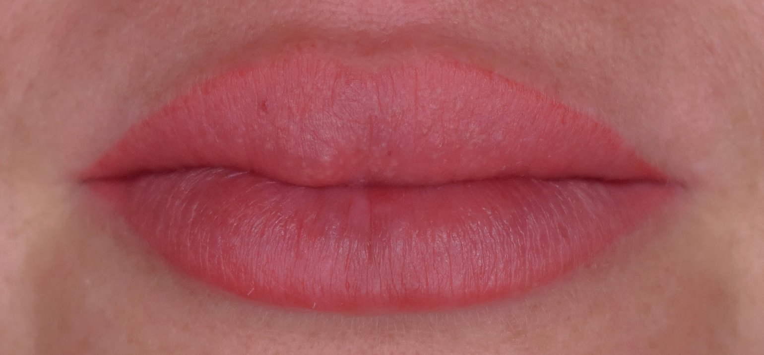 Aquarel lippen permanente make-up