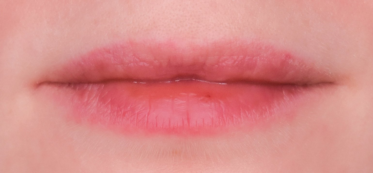 lip tattoo