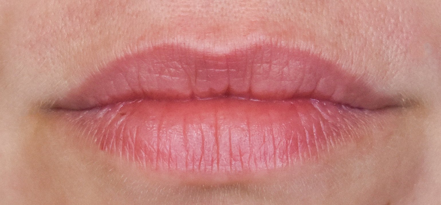Dermopigmenation lèvres Iman Fierens 