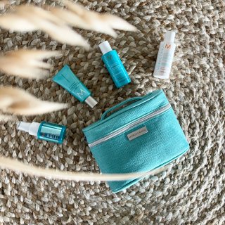 Smooth travel kit voor handig mee te nemen op reis je moroccanoil shampoo 